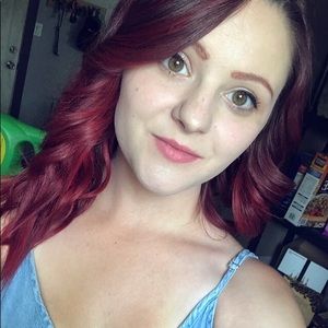 Meet your Posher, Tina